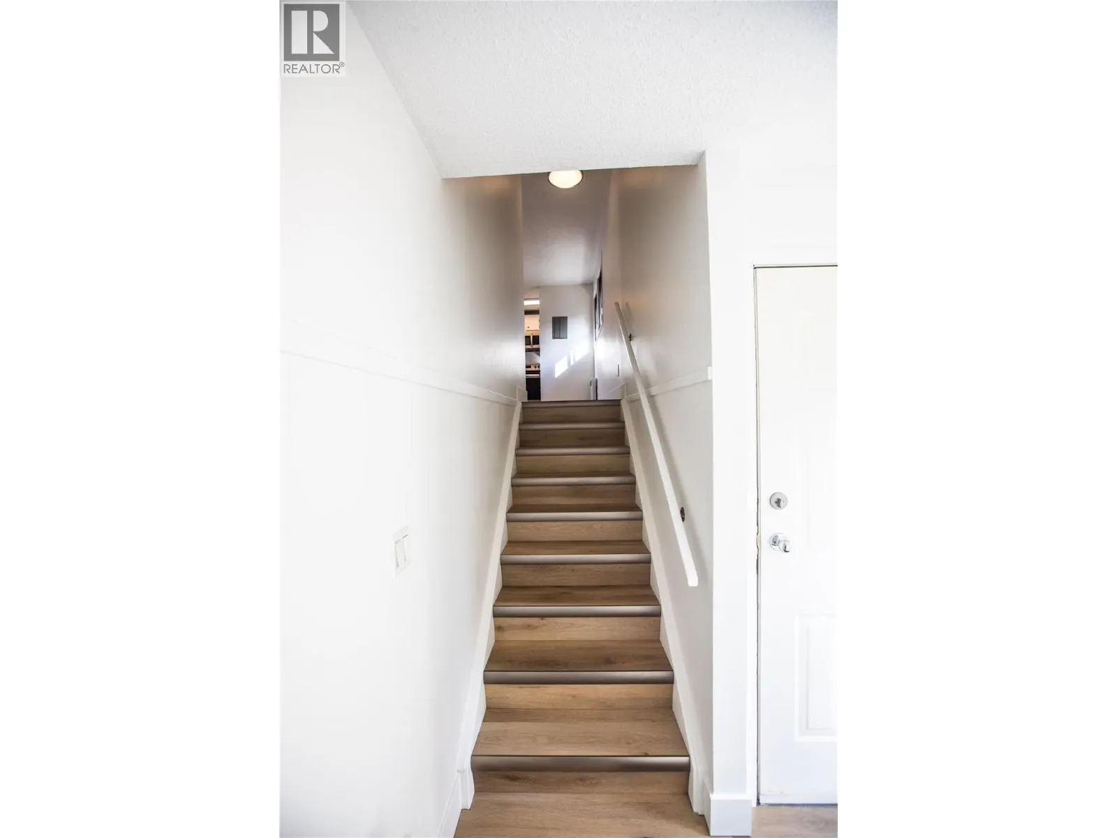 1451 1 Avenue NE Unit# 503