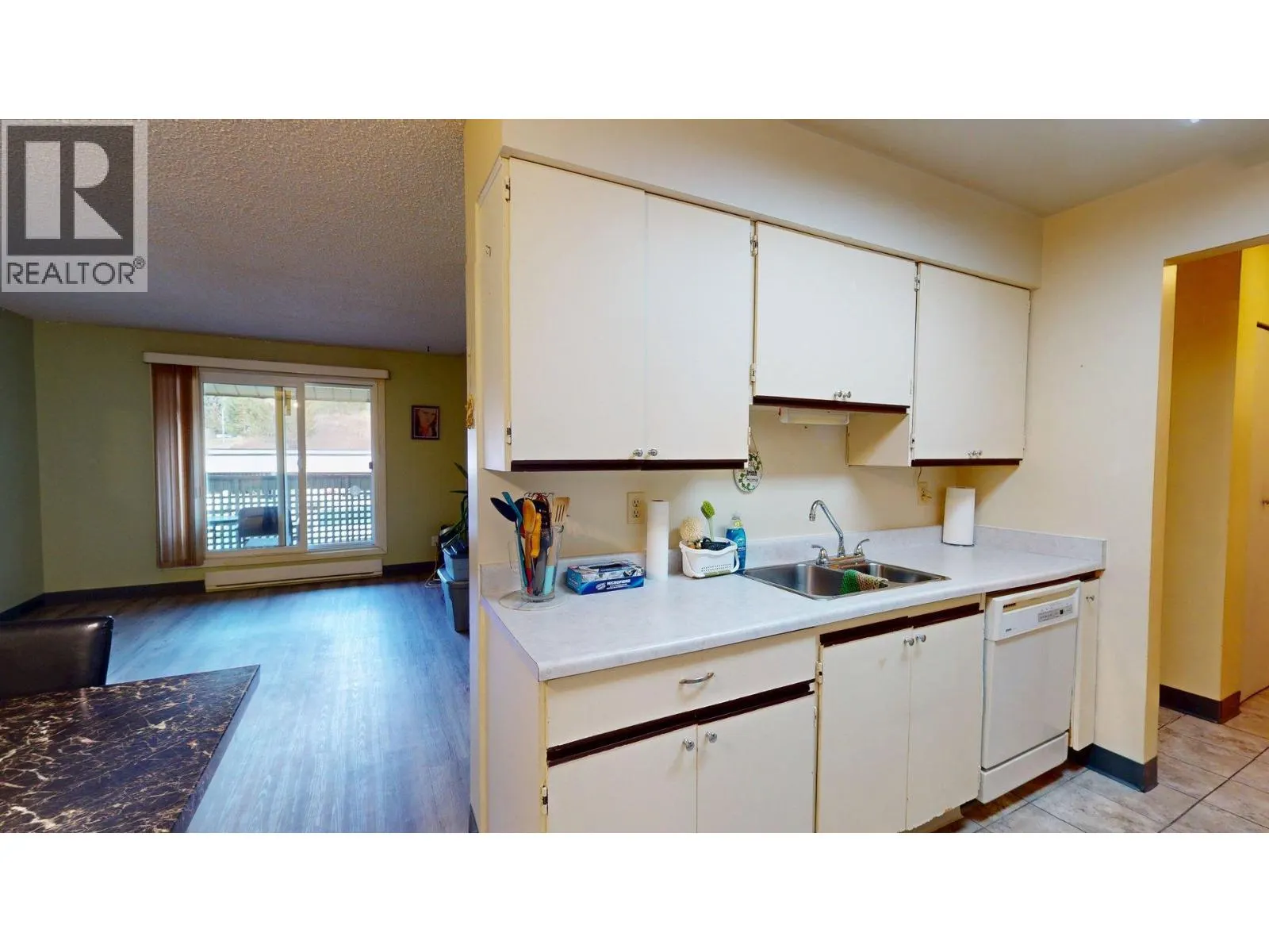 775 BALMER Crescent Unit# 303