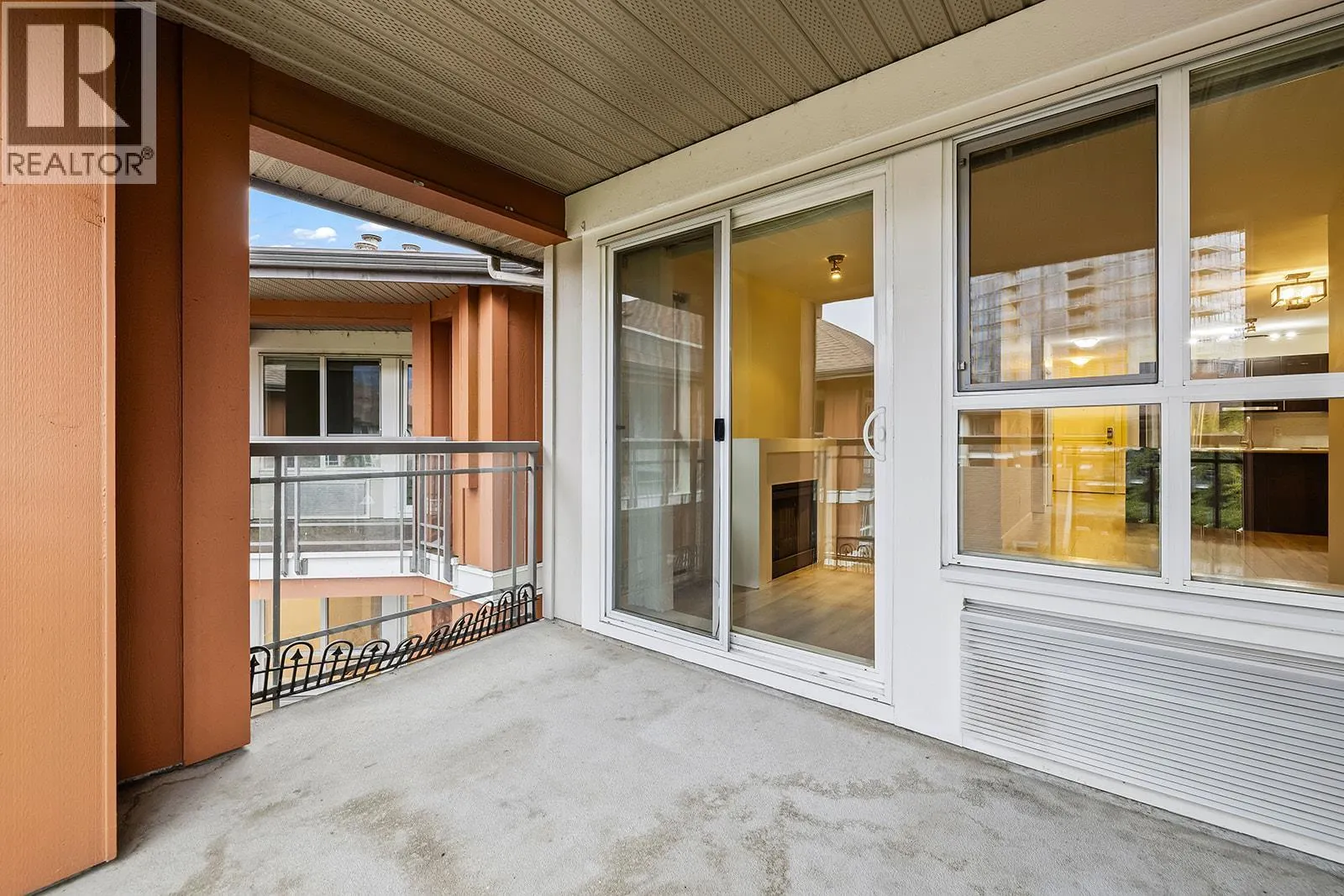 1099 Sunset Drive Unit# 431