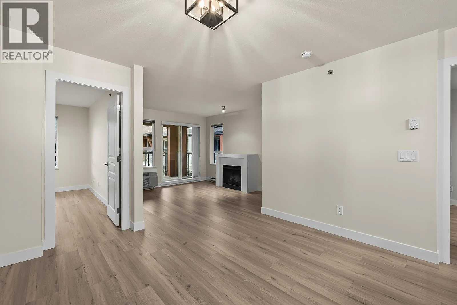 1099 Sunset Drive Unit# 431