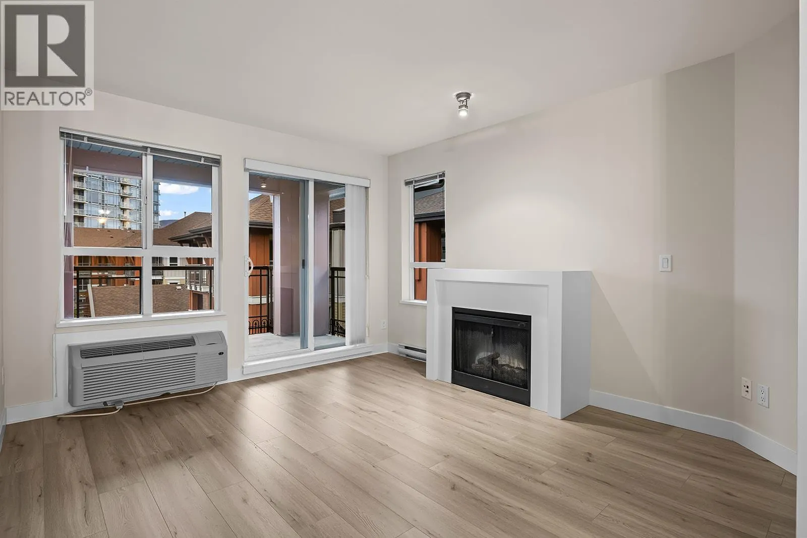 1099 Sunset Drive Unit# 431