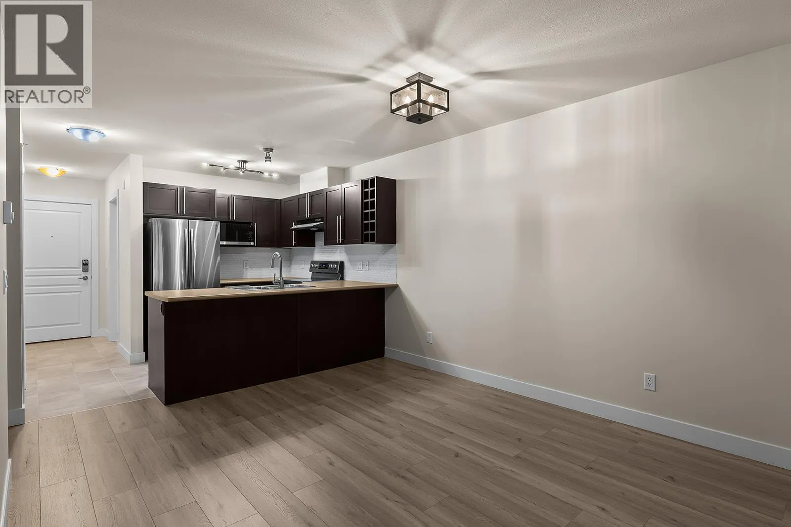 1099 Sunset Drive Unit# 431