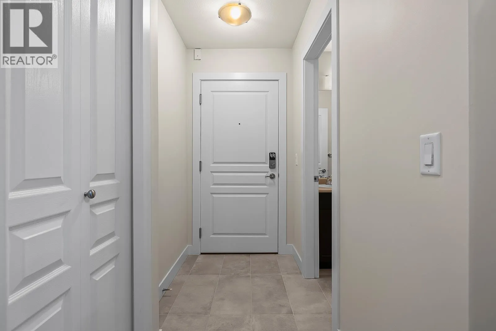 1099 Sunset Drive Unit# 431