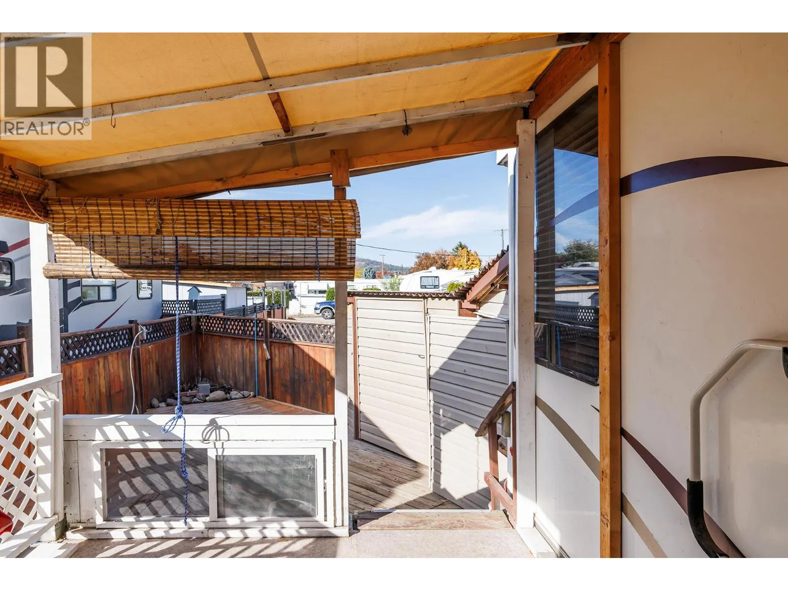 415 COMMONWEALTH Road Unit# 600