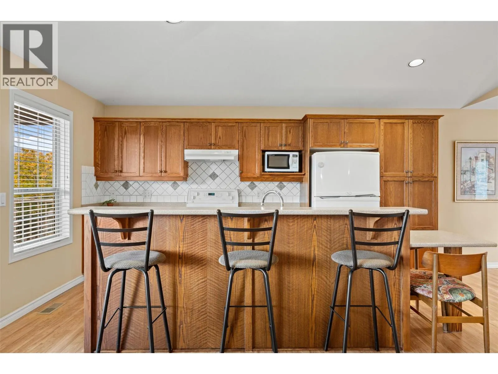 3512 Ridge Boulevard Unit# 8