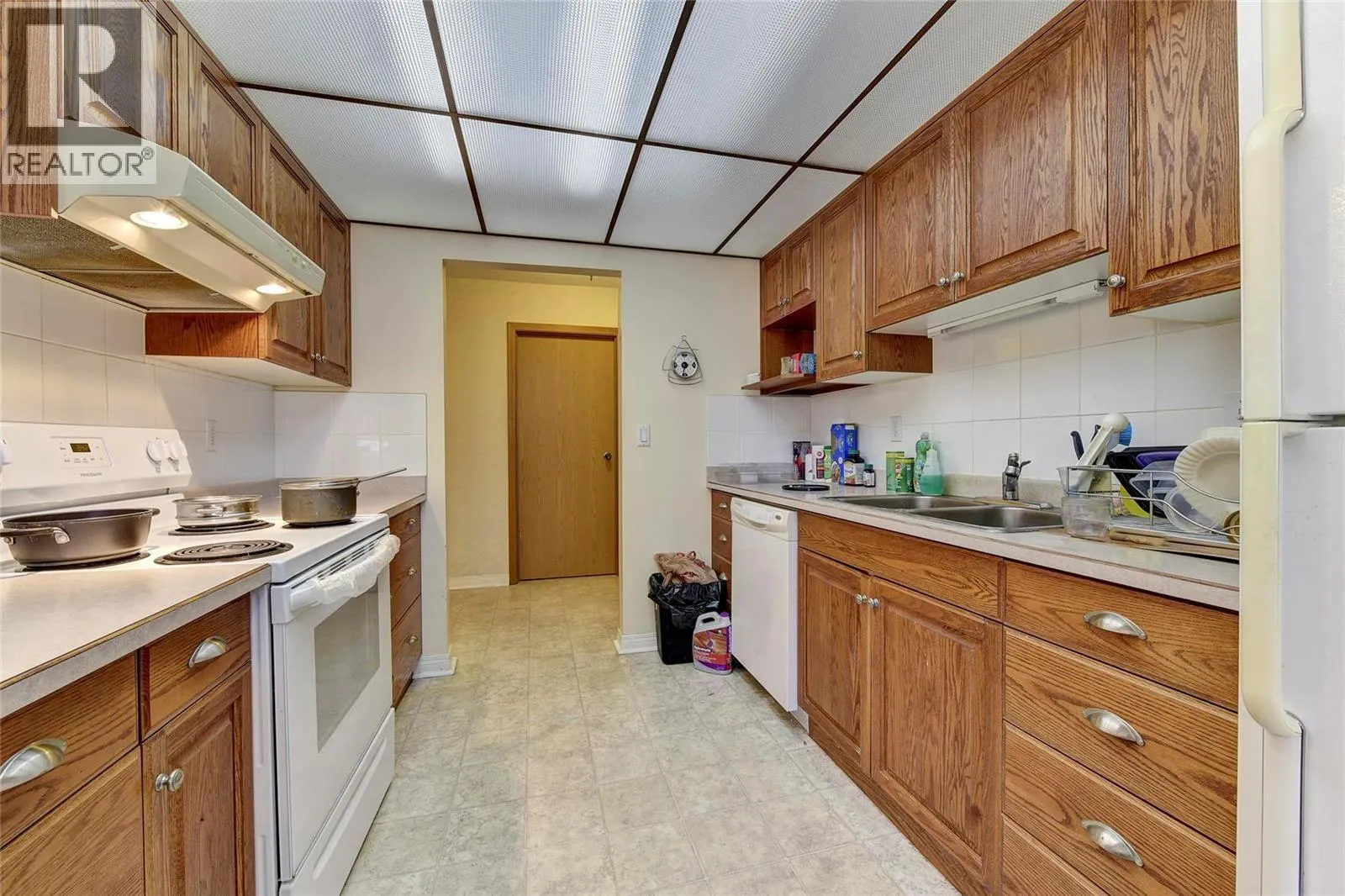 1075 Bernard Avenue Unit# 214