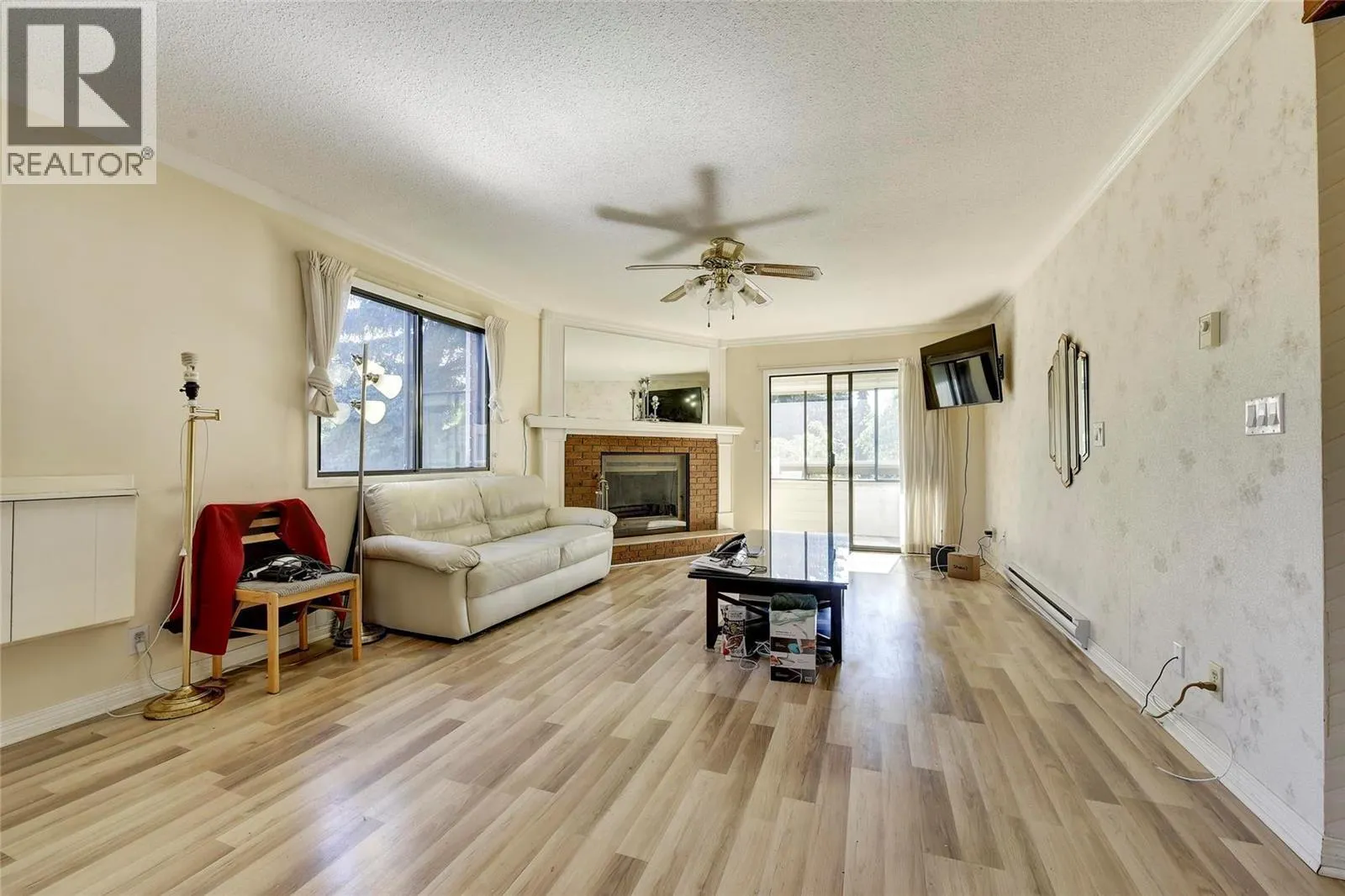 1075 Bernard Avenue Unit# 214