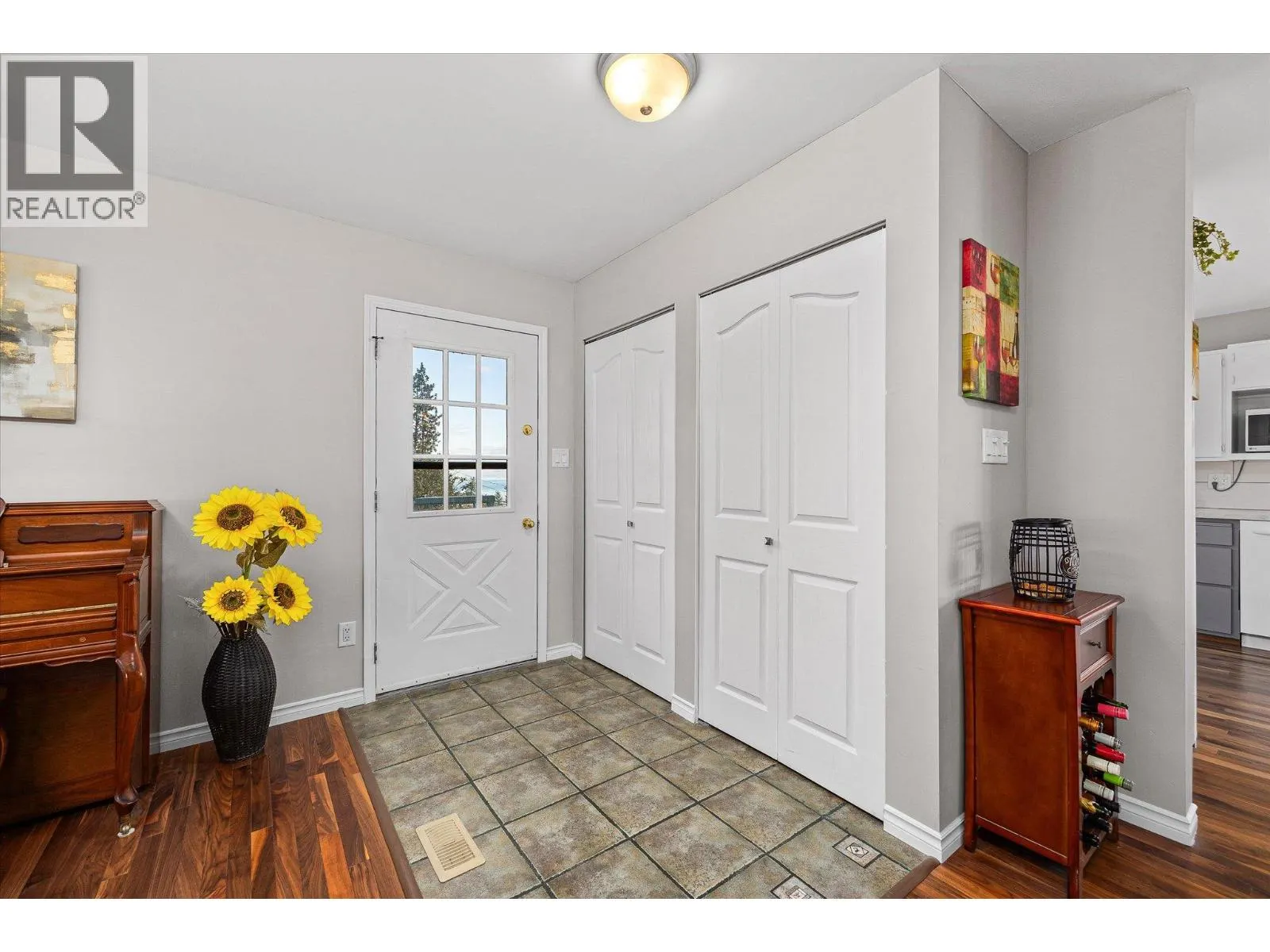 5821 Atkinson Crescent