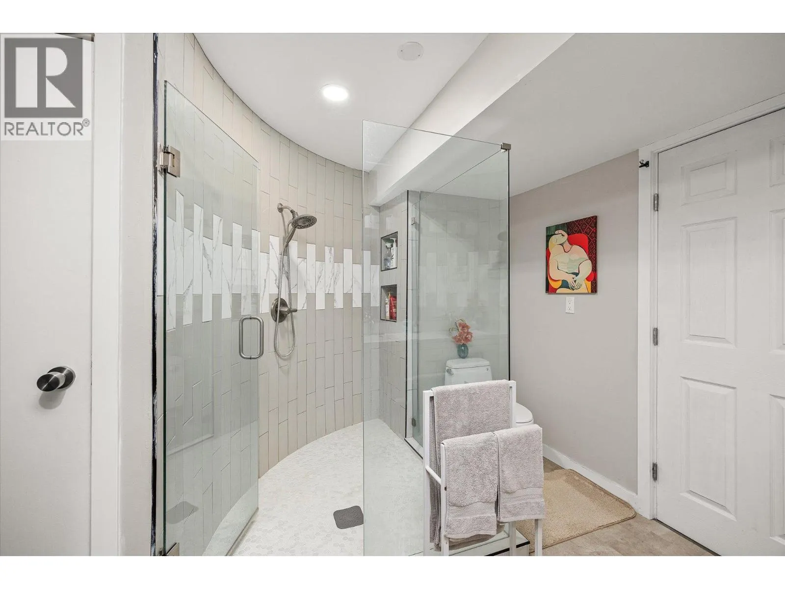 5821 Atkinson Crescent