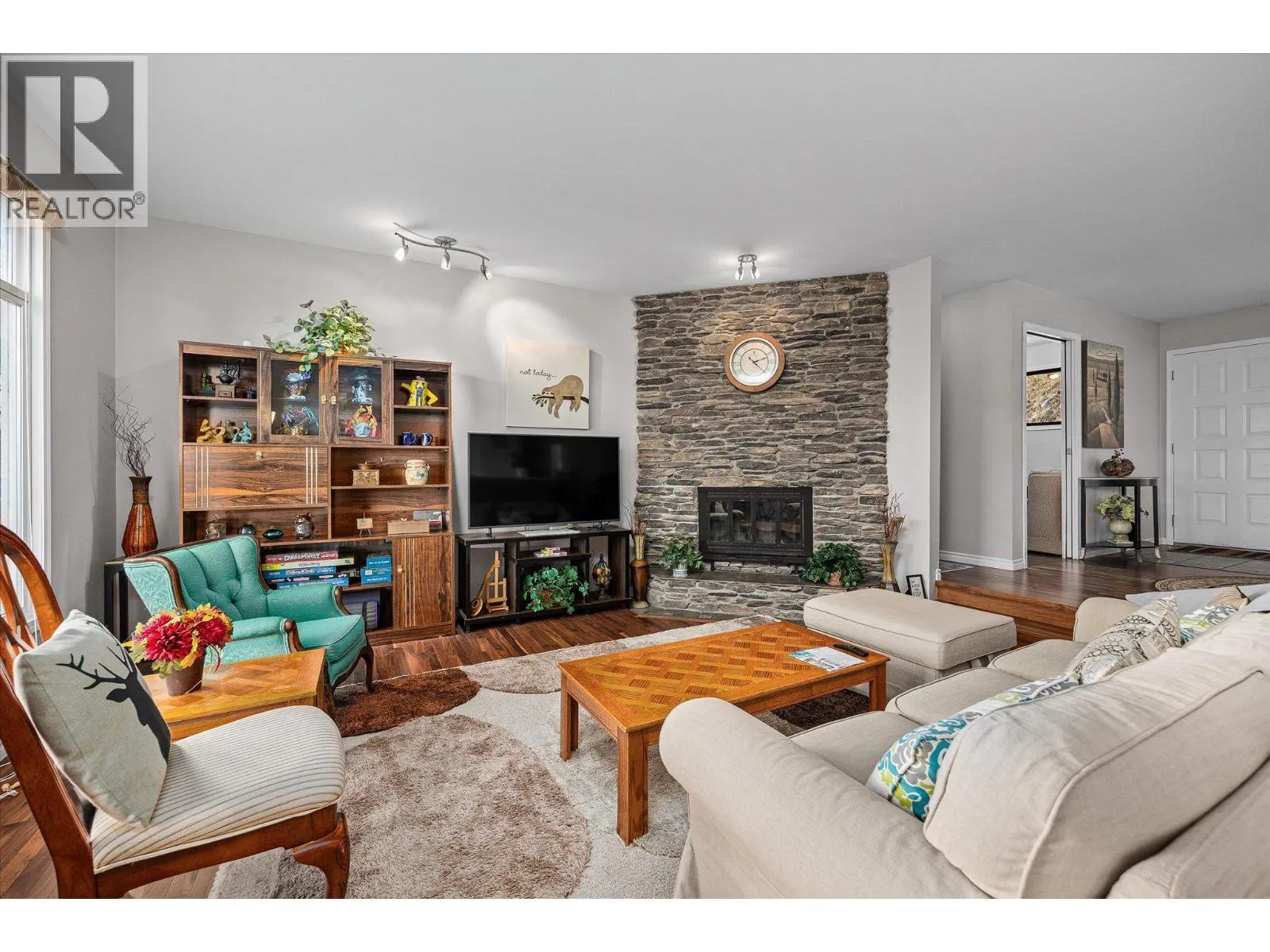 5821 Atkinson Crescent