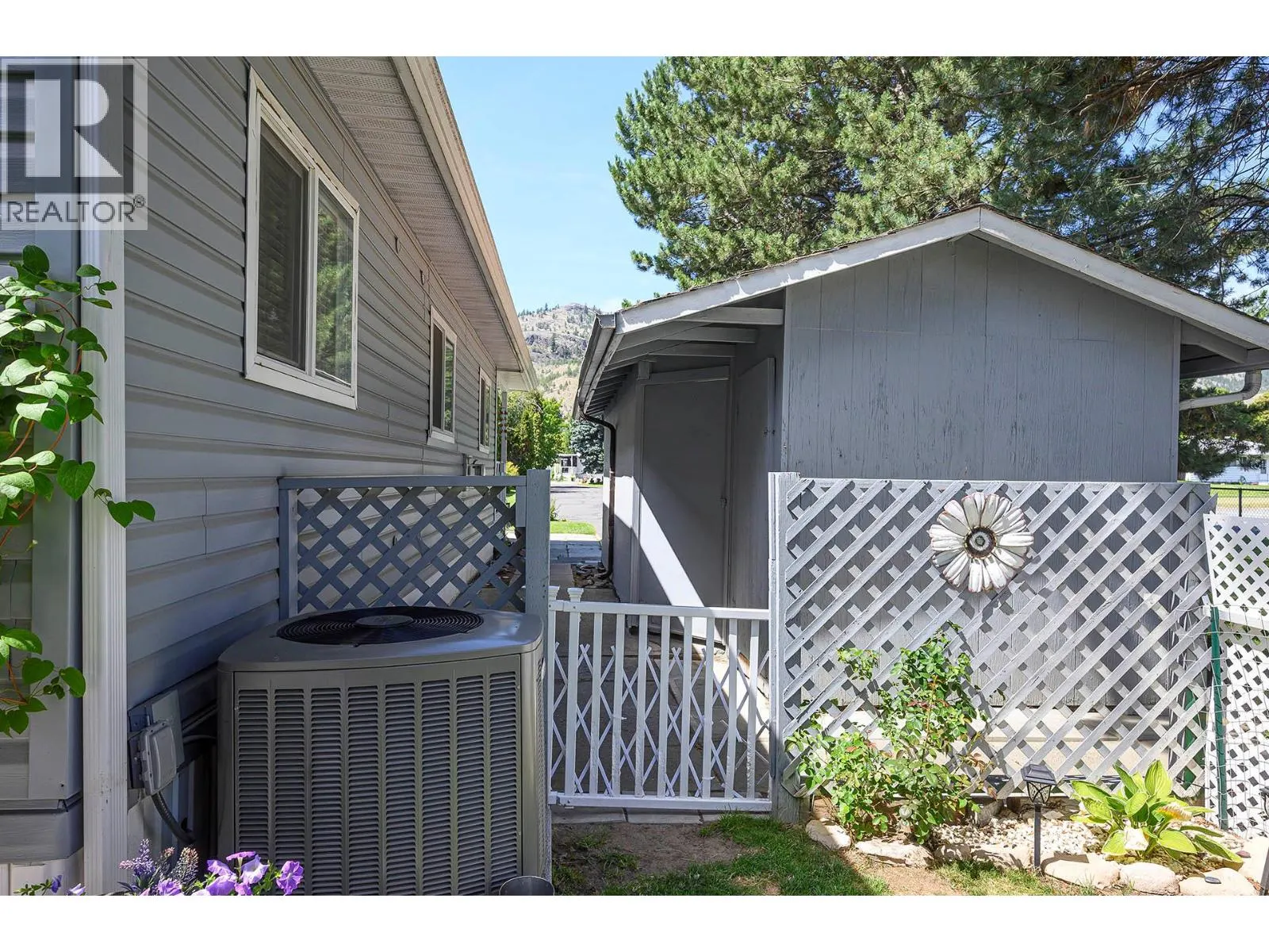 2400 OAKDALE Way Unit# 30