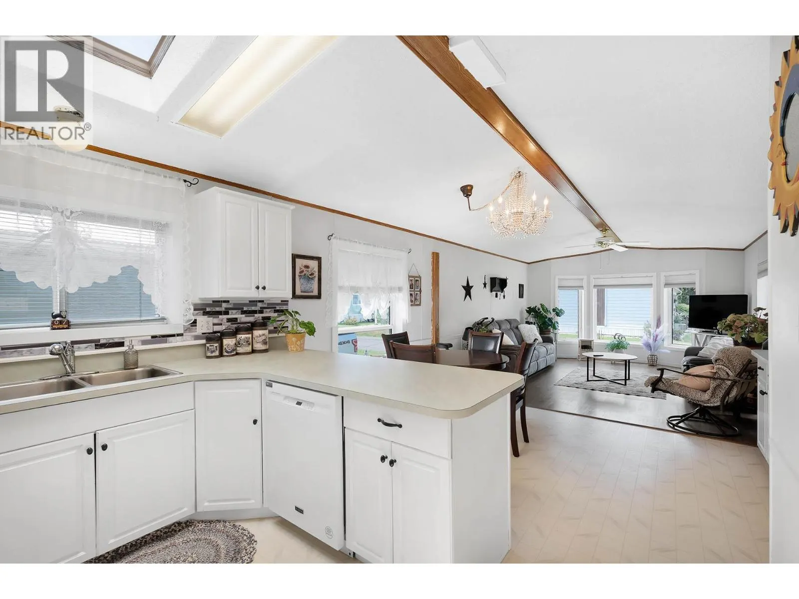 2400 OAKDALE Way Unit# 30