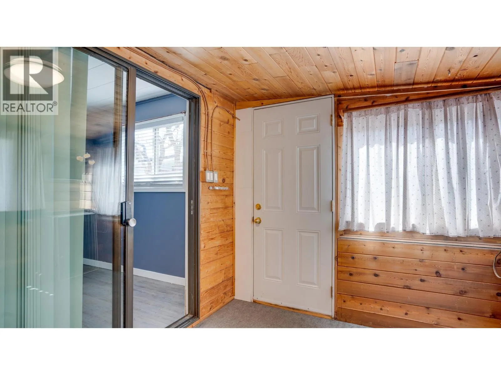 5484 25 Avenue Unit# 61