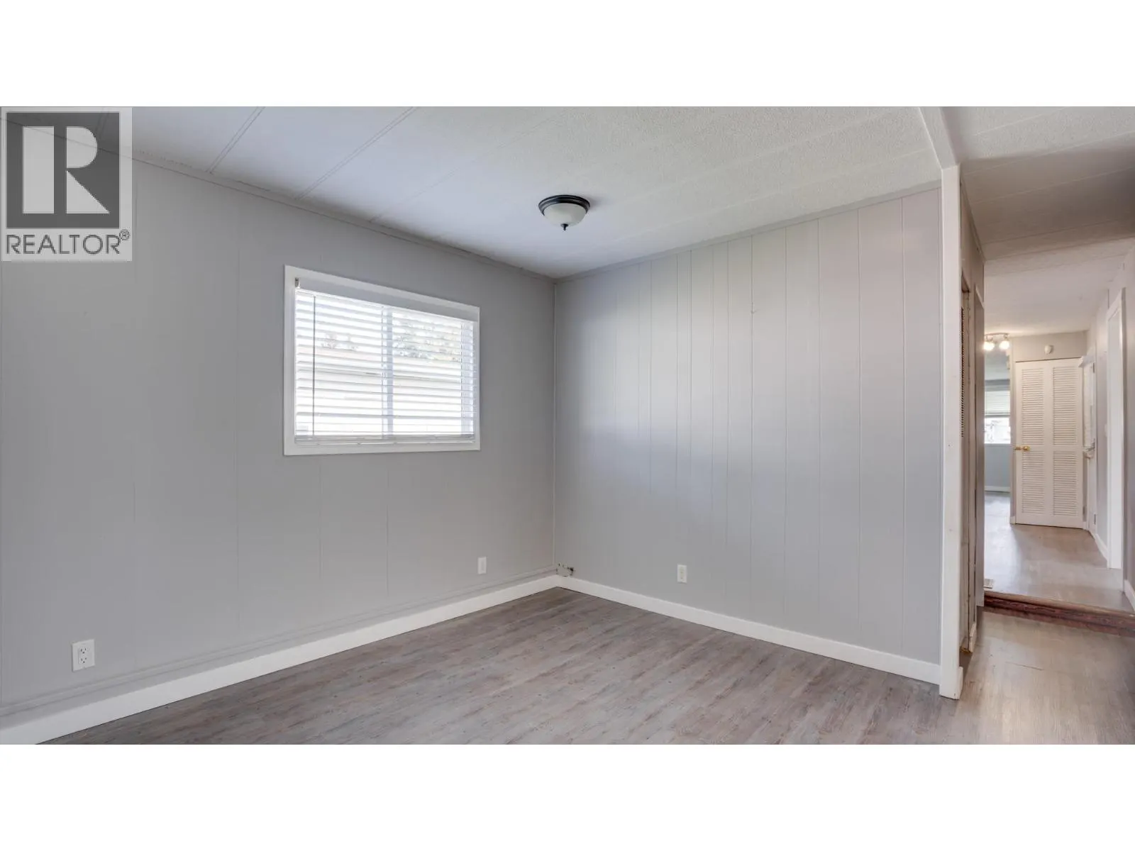 5484 25 Avenue Unit# 61