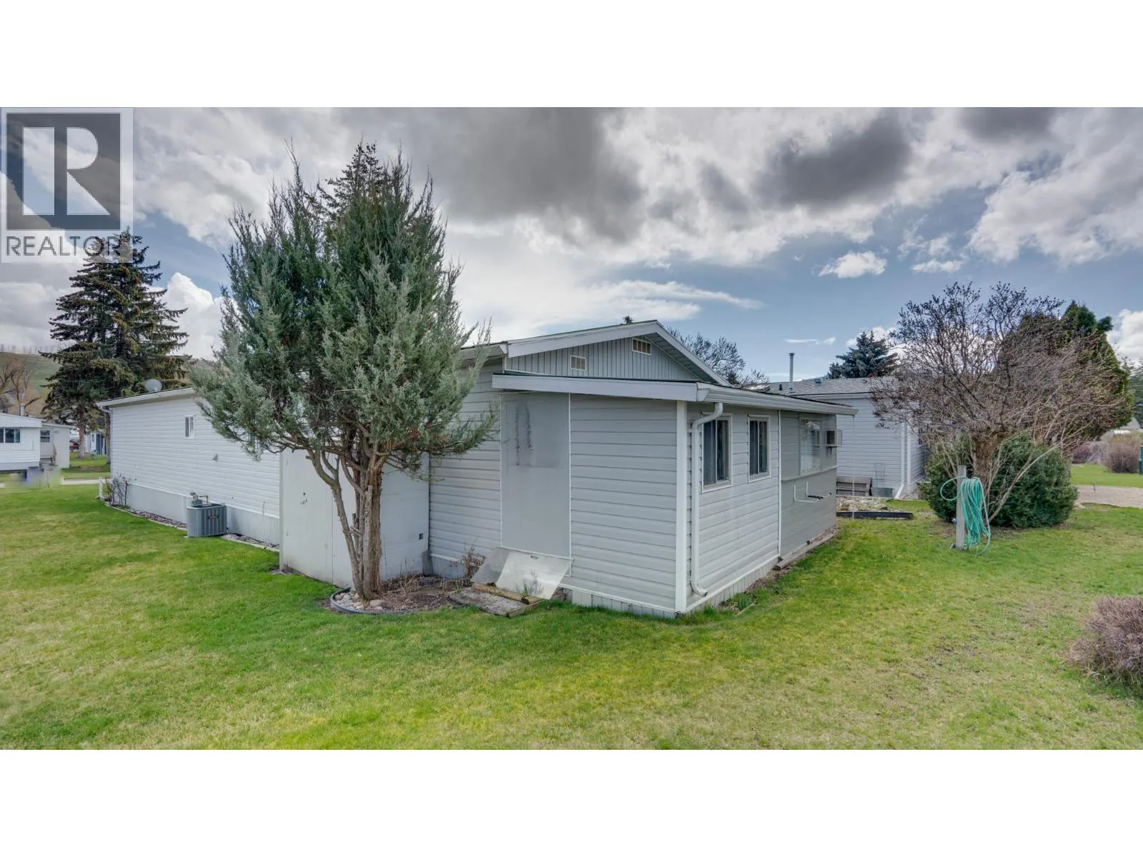 5484 25 Avenue Unit# 61