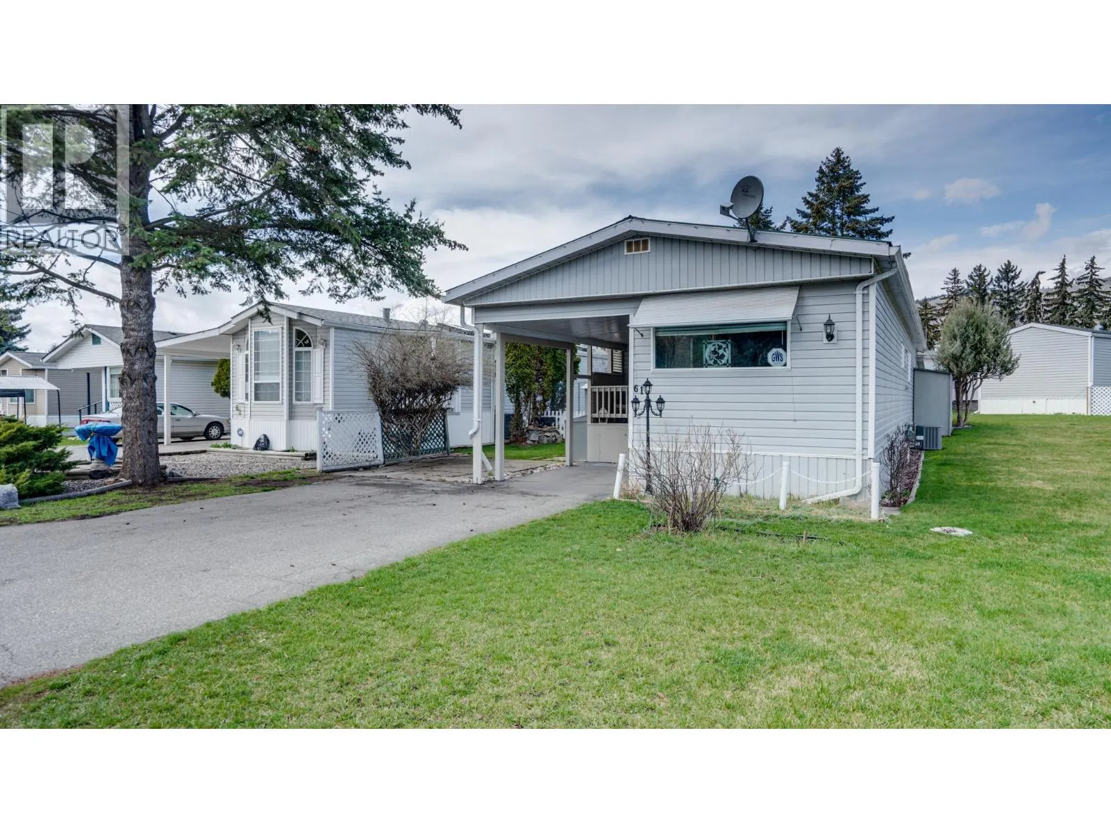 5484 25 Avenue Unit# 61