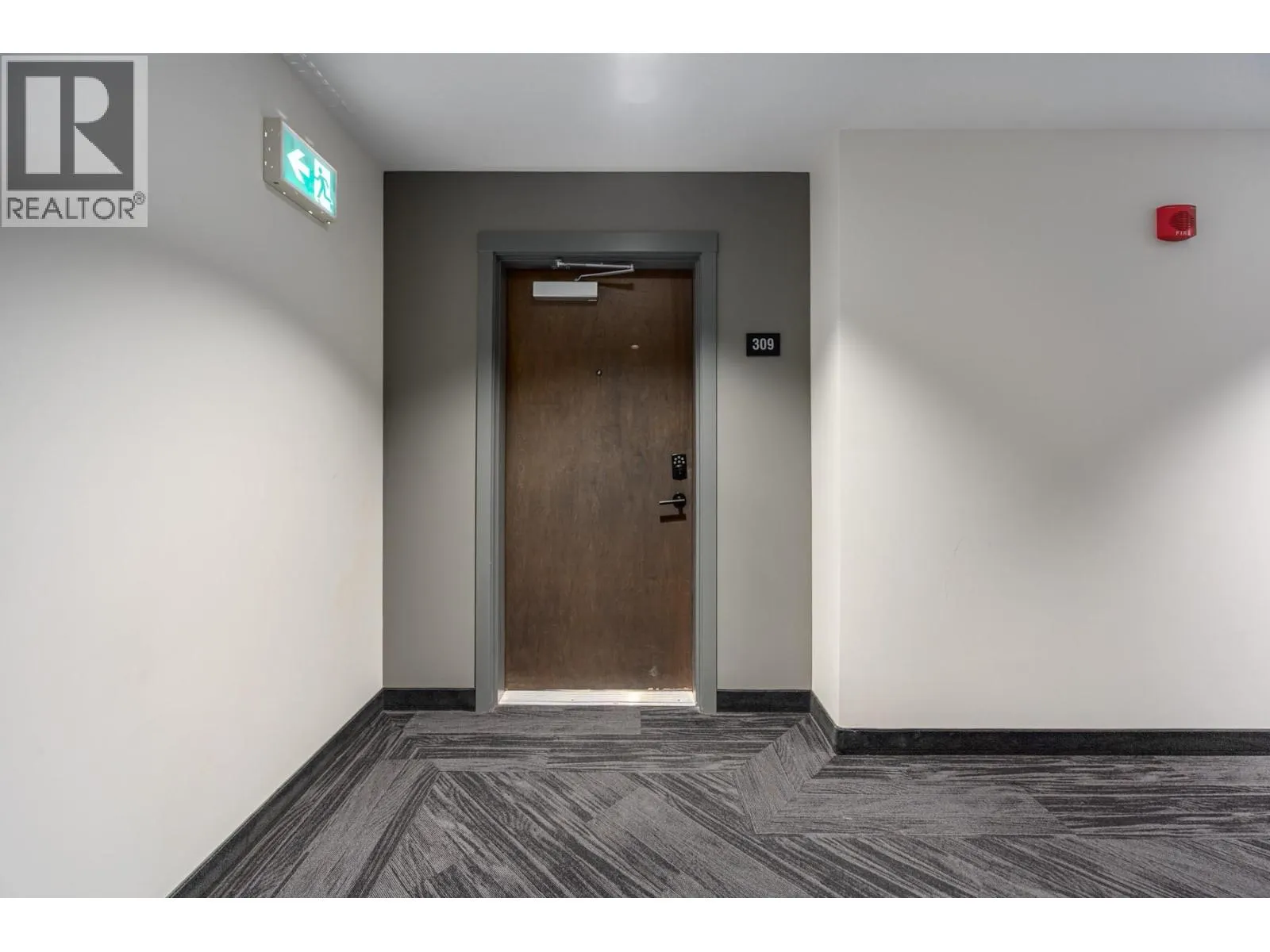 1880 Hugh Allan Drive Unit# 309