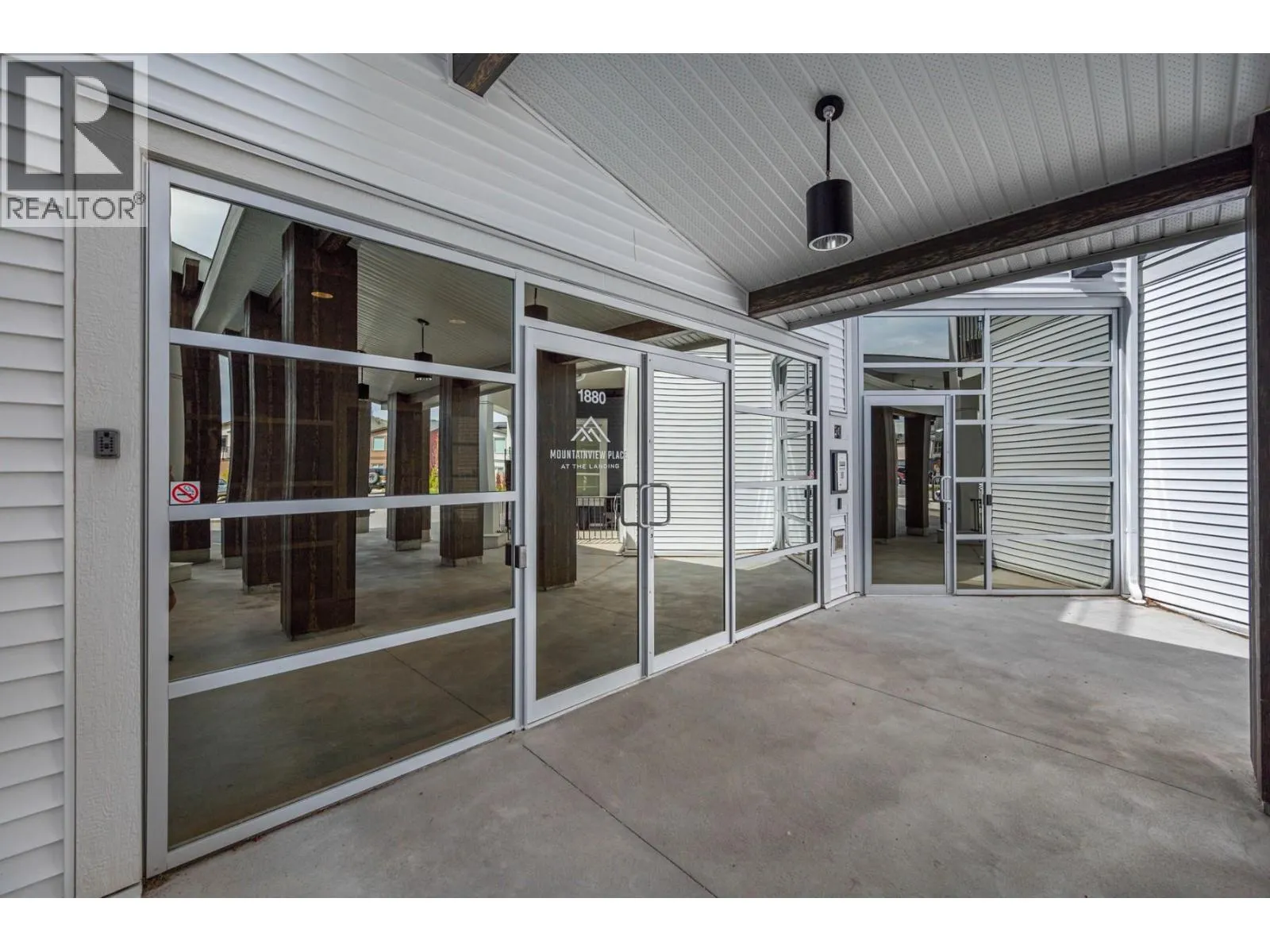 1880 Hugh Allan Drive Unit# 309