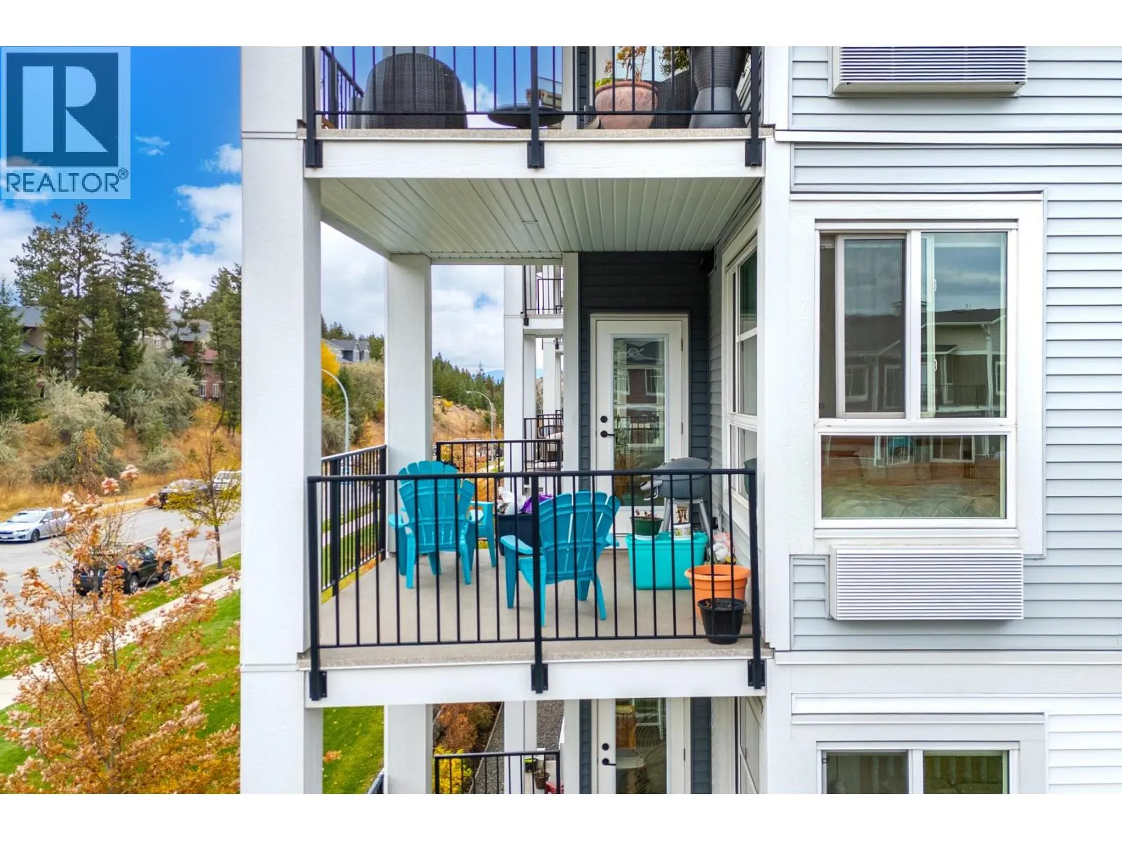 1880 Hugh Allan Drive Unit# 309