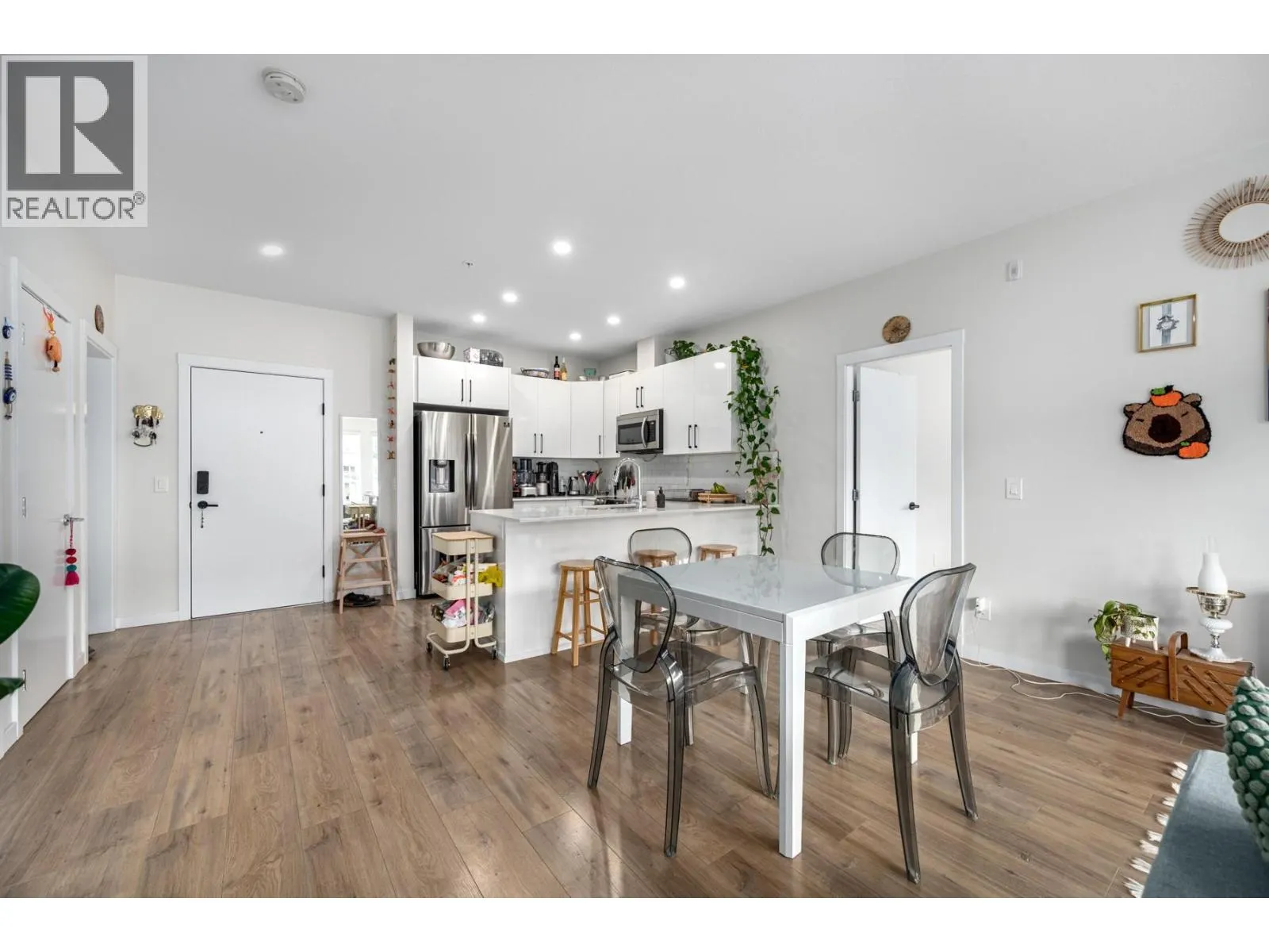 1880 Hugh Allan Drive Unit# 309