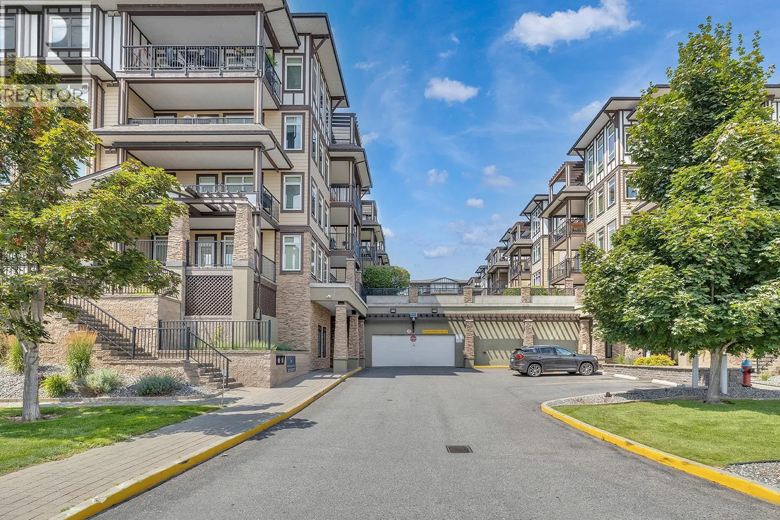 3832 Old Okanagan Highway Unit# 3305