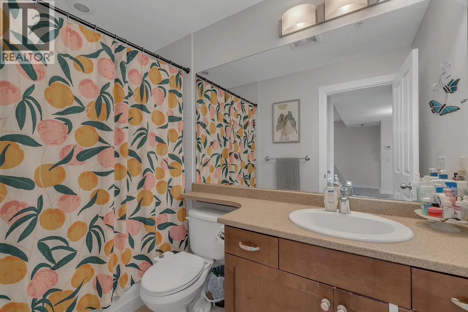 3832 Old Okanagan Highway Unit# 3305