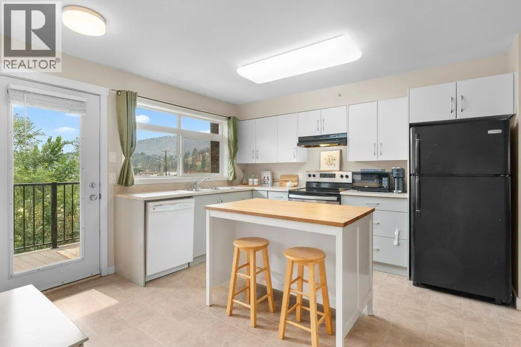 1477 Glenmore Road N Unit# 101B