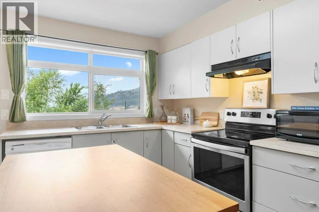 1477 Glenmore Road N Unit# 101B