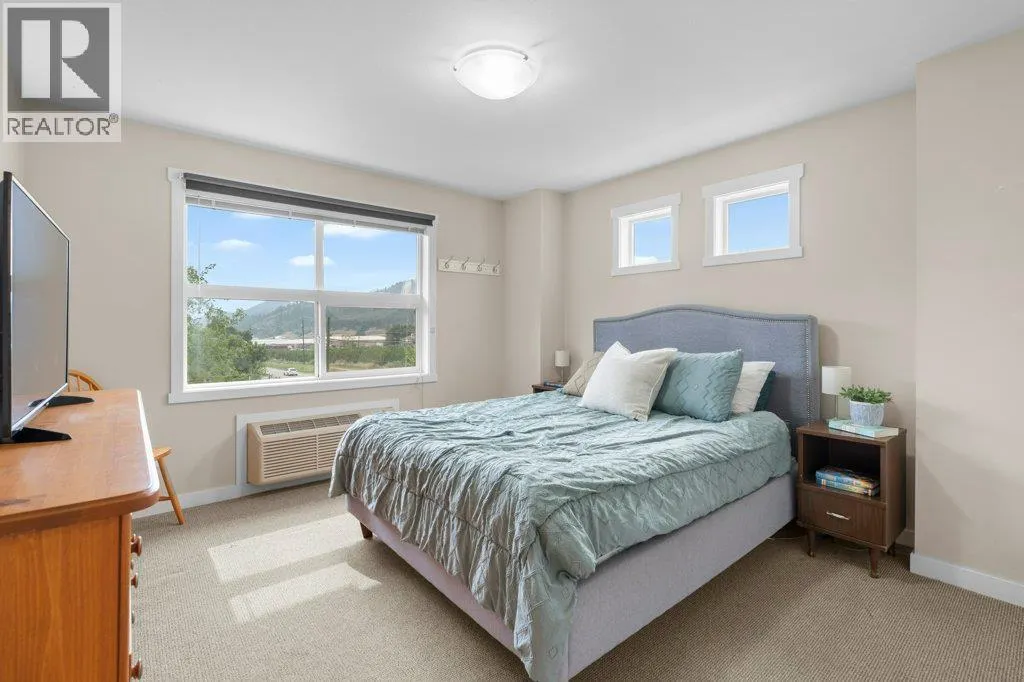 1477 Glenmore Road N Unit# 101B