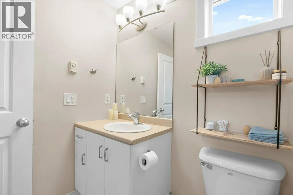 1477 Glenmore Road N Unit# 101B