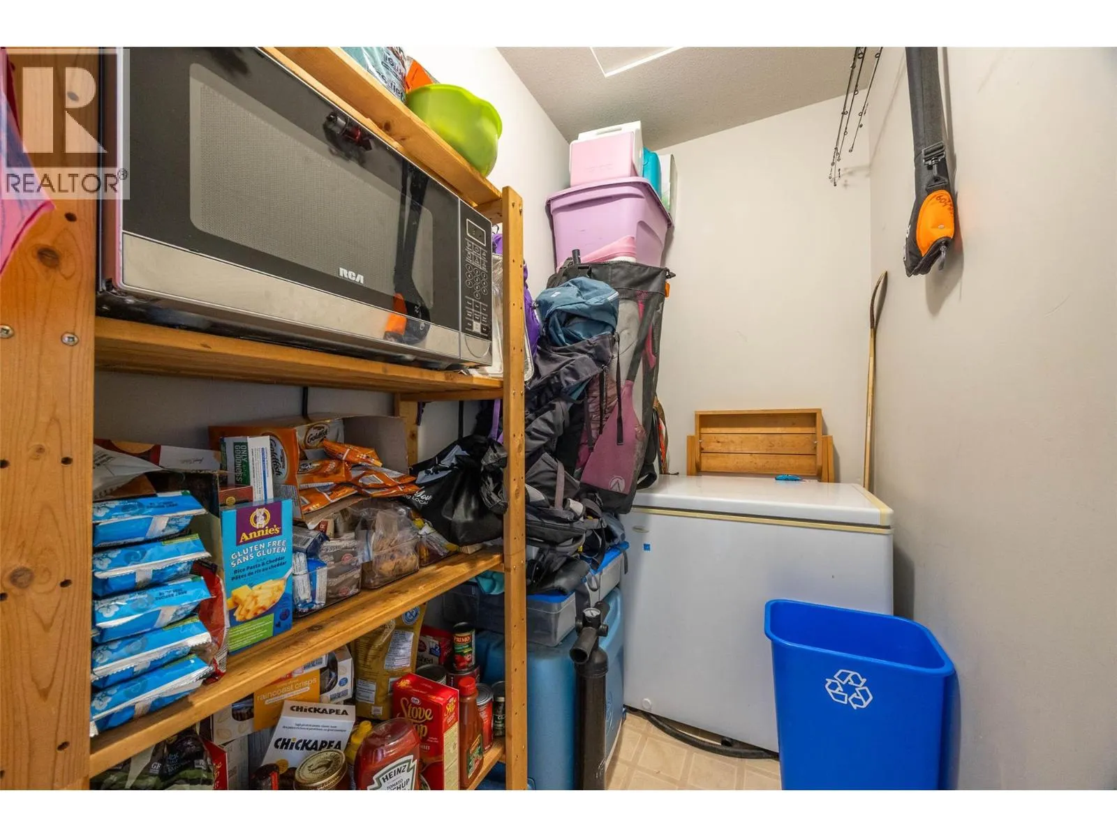 380 SHEPHERD Road Unit# 203