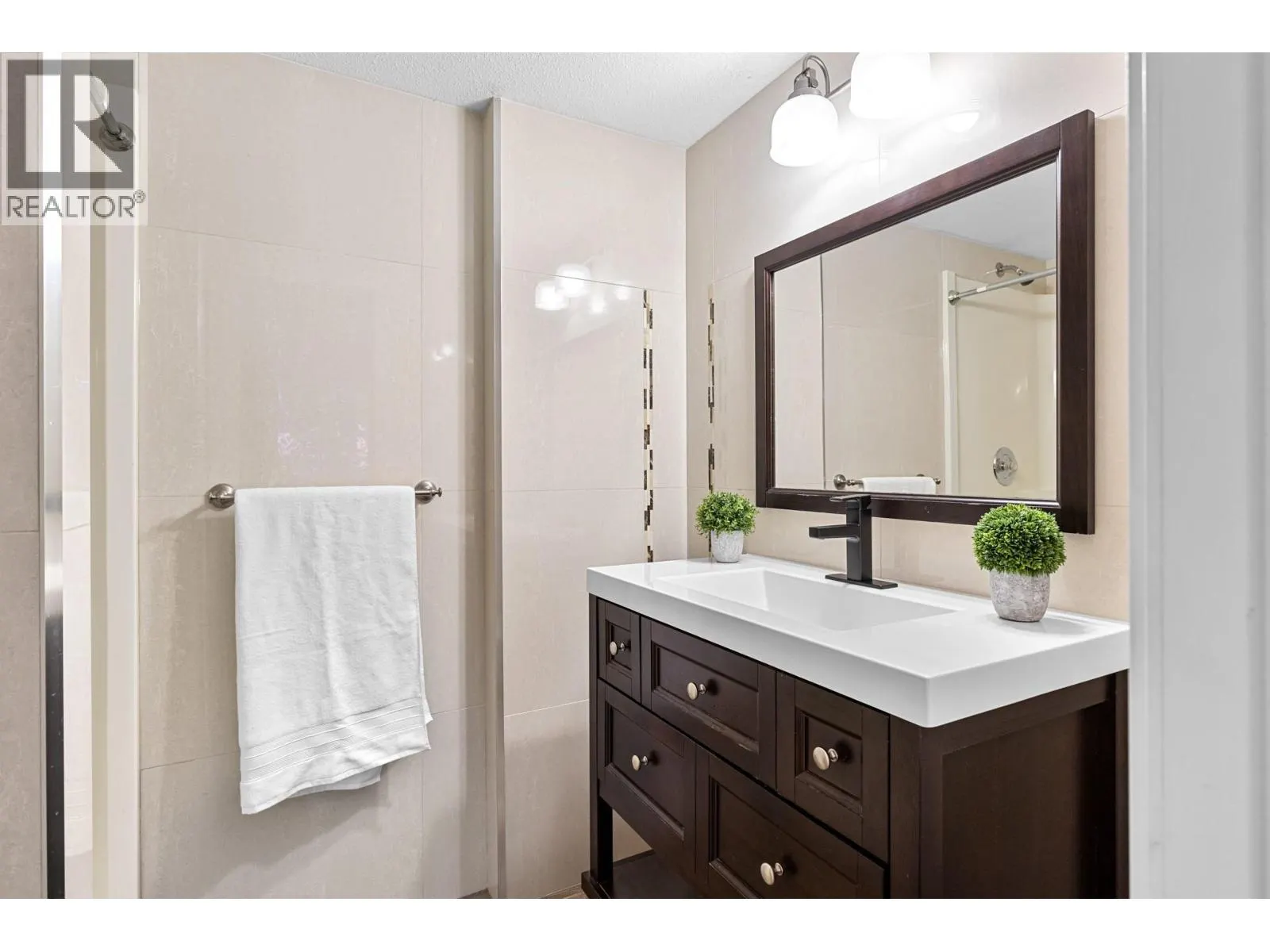 2035 Baron Road Unit# 102