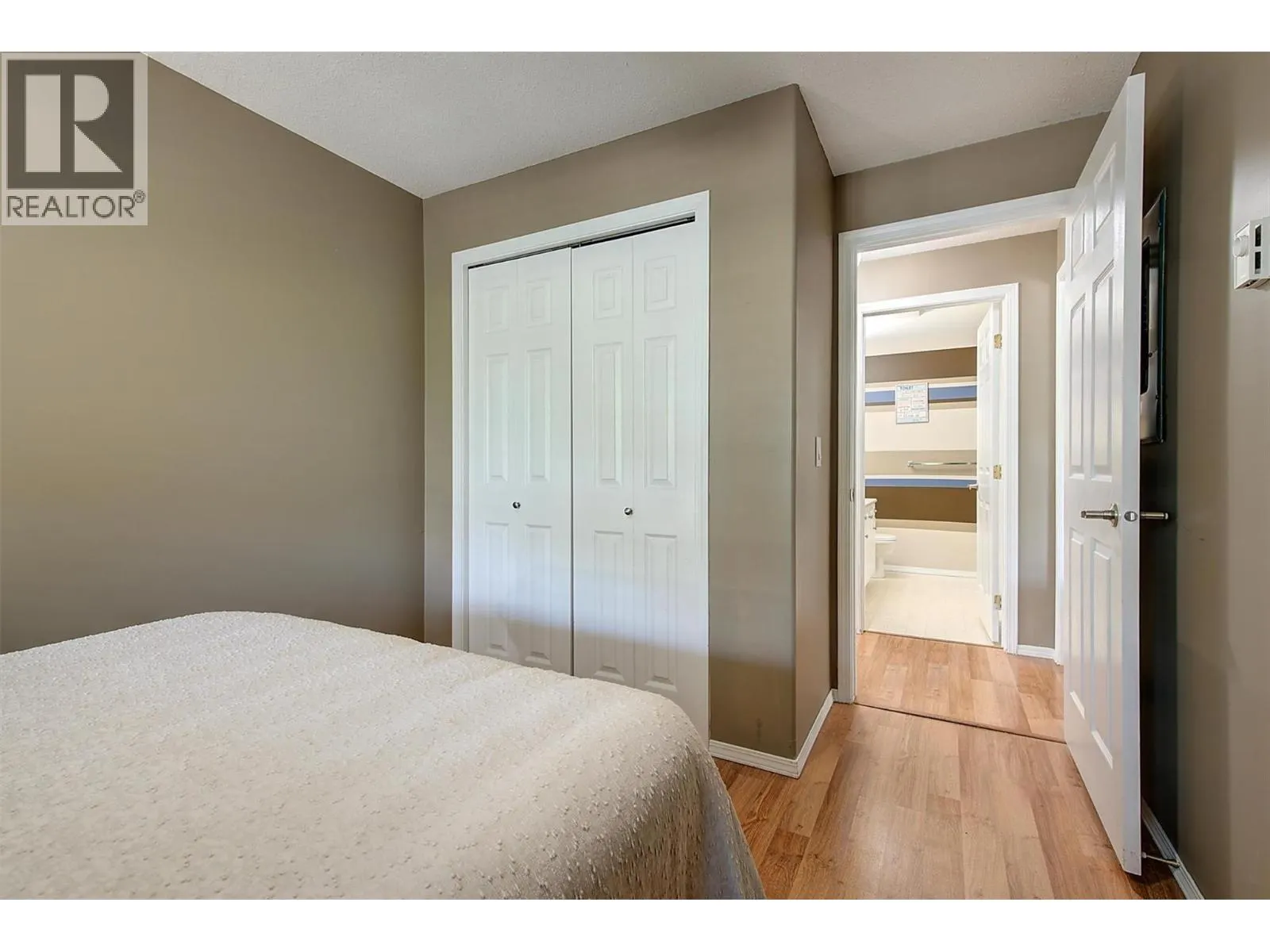 555 Houghton Road Unit# 203