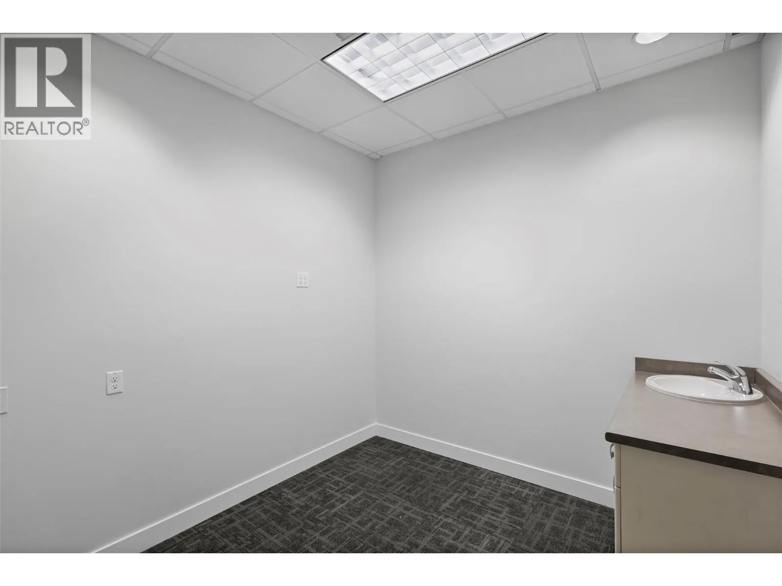 474 COLUMBIA Street Unit# 203