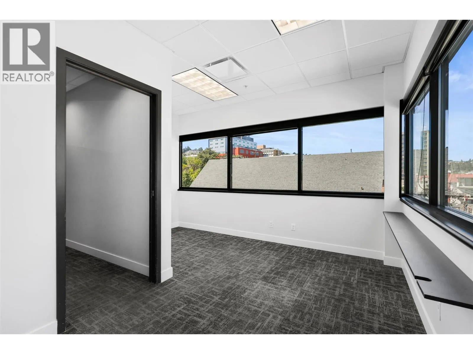 474 COLUMBIA Street Unit# 203