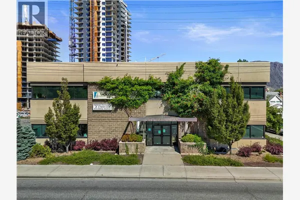 474 COLUMBIA Street Unit# 203