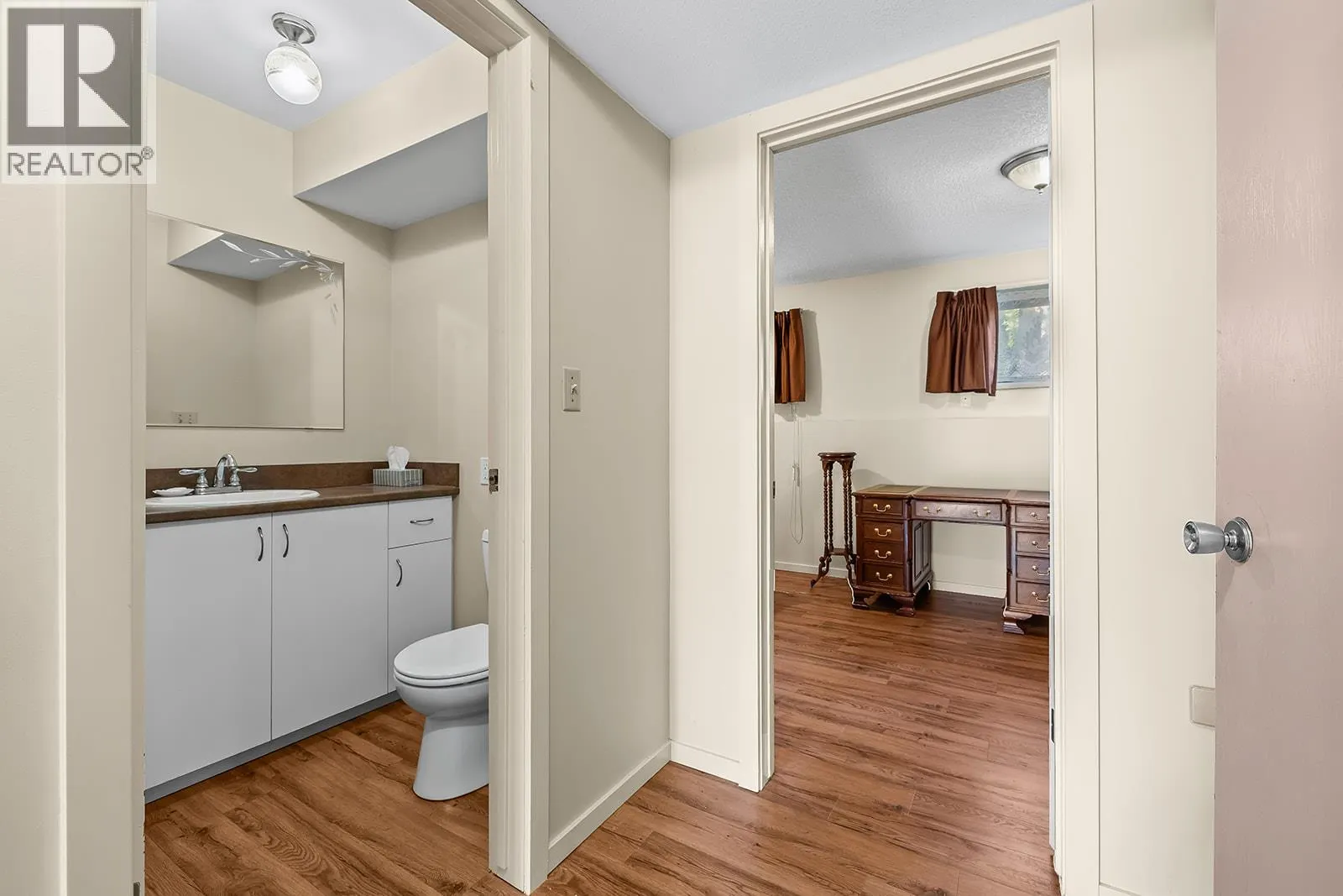 11291 Okanagan Centre Road E