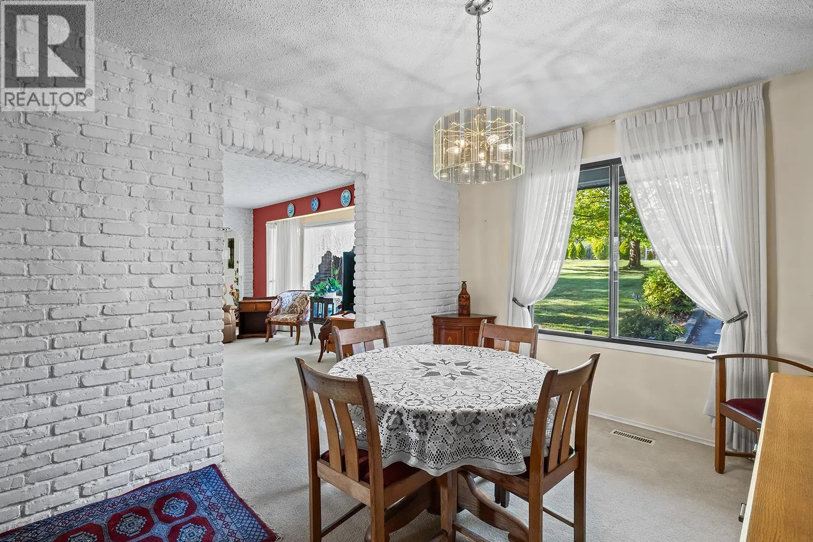 11291 Okanagan Centre Road E