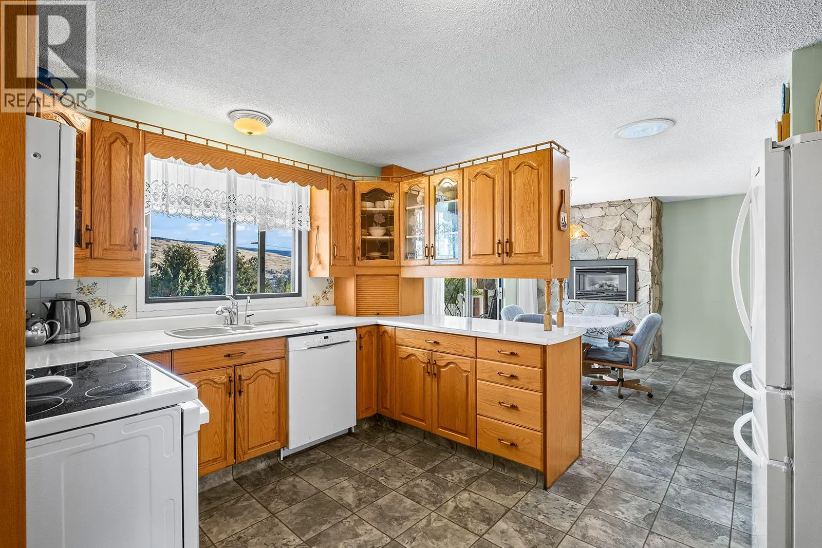 11291 Okanagan Centre Road E