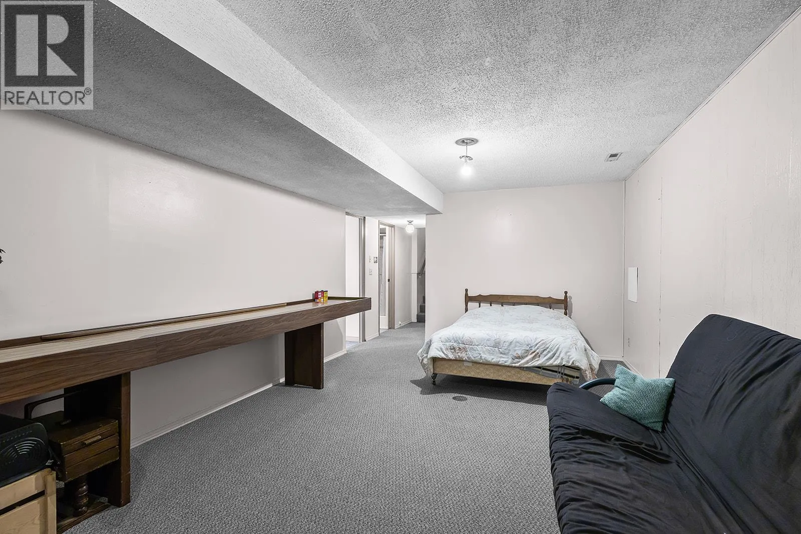 11291 Okanagan Centre Road E