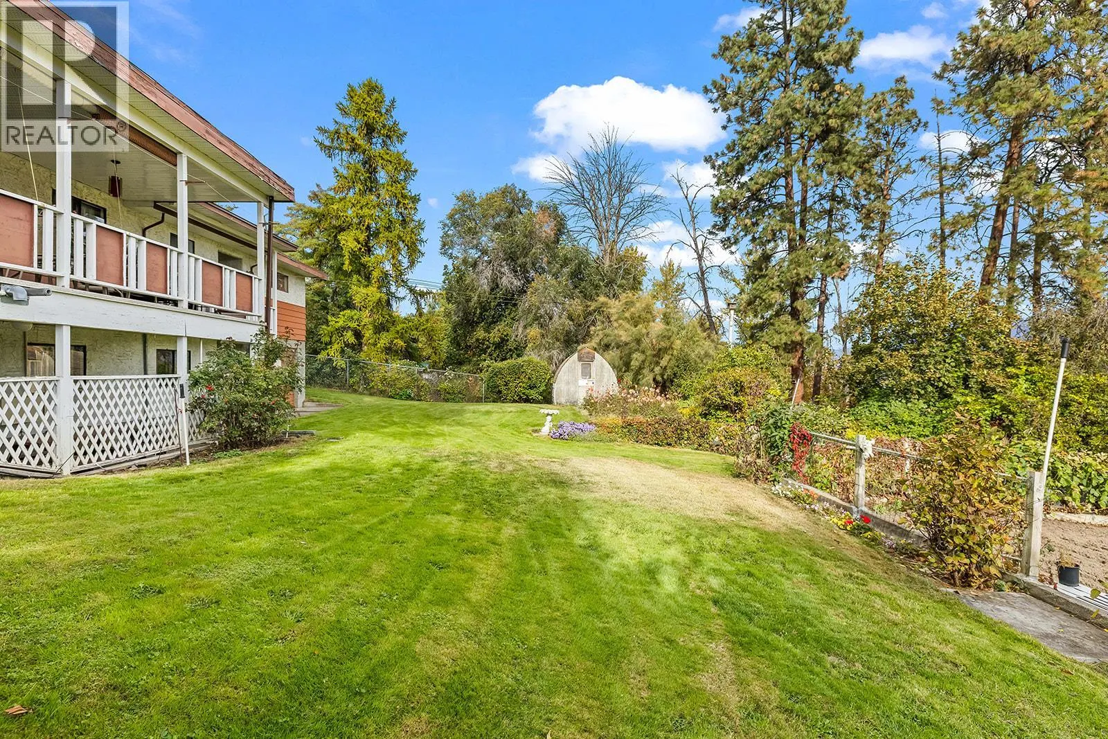 11291 Okanagan Centre Road E