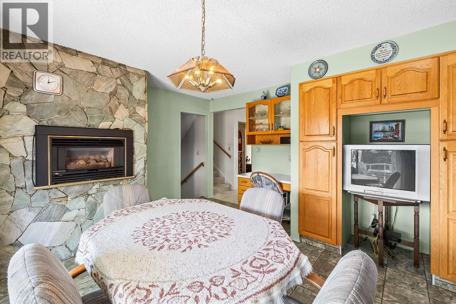 11291 Okanagan Centre Road E