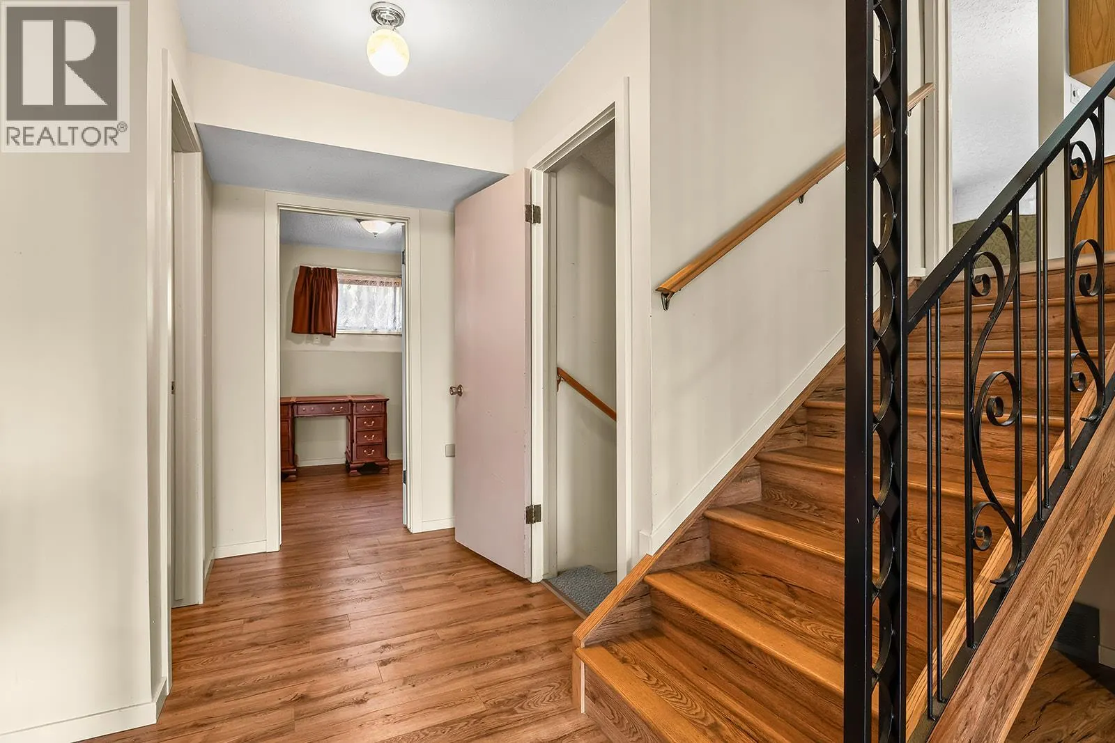 11291 Okanagan Centre Road E