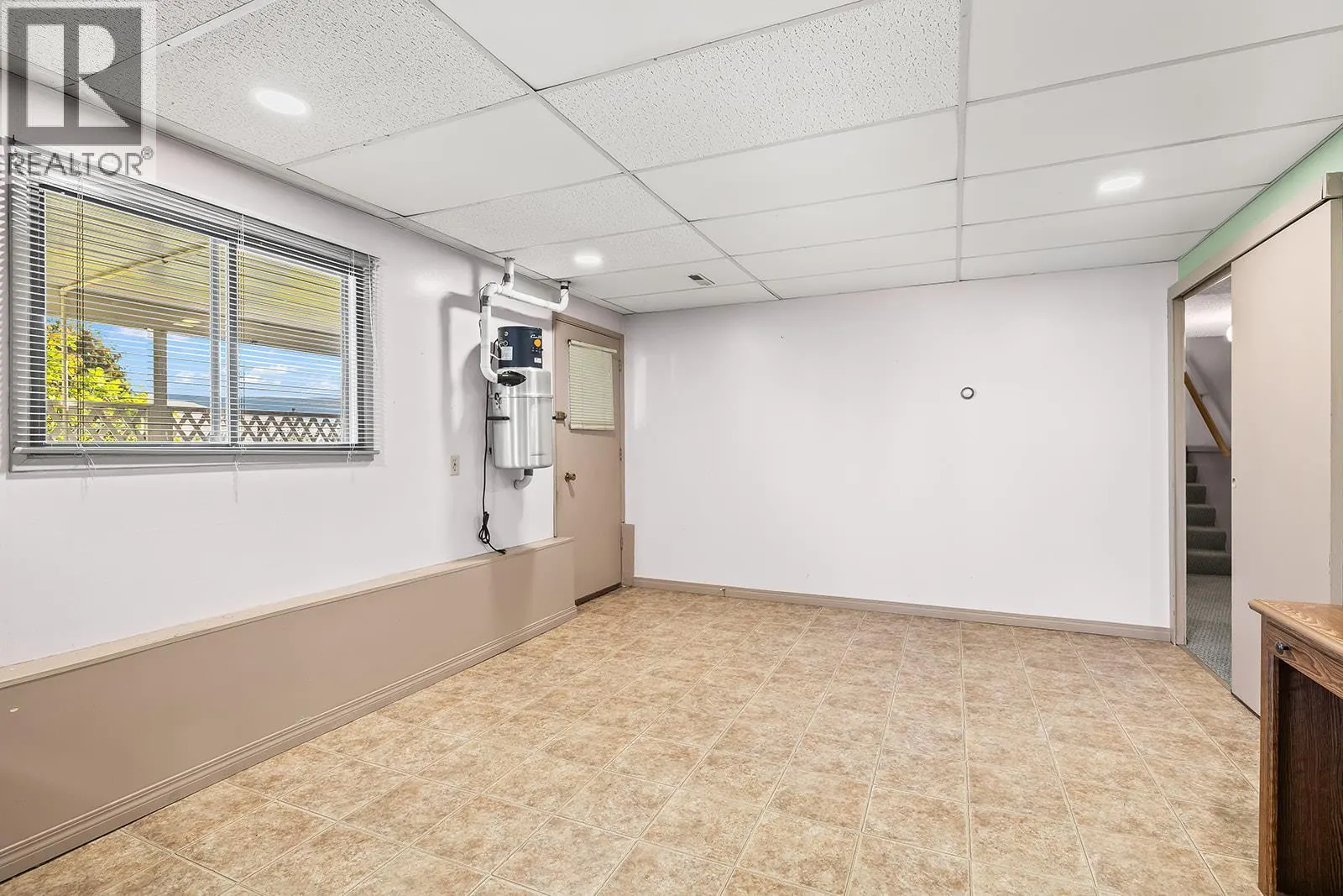 11291 Okanagan Centre Road E