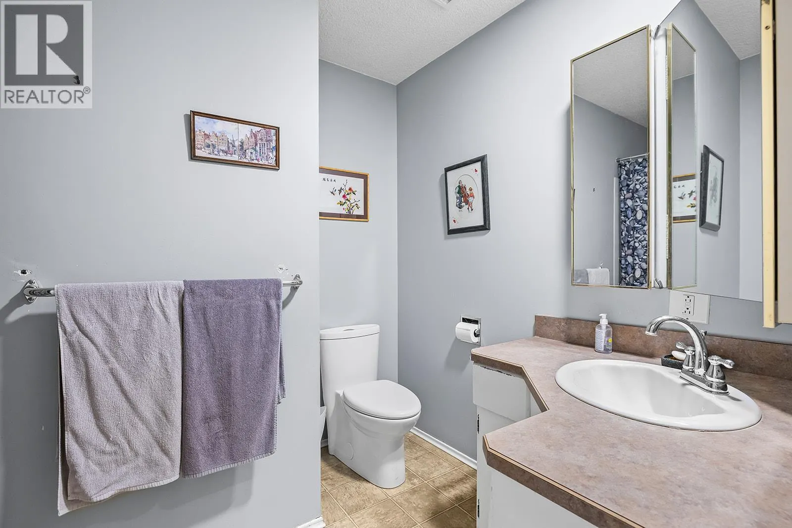 11291 Okanagan Centre Road E