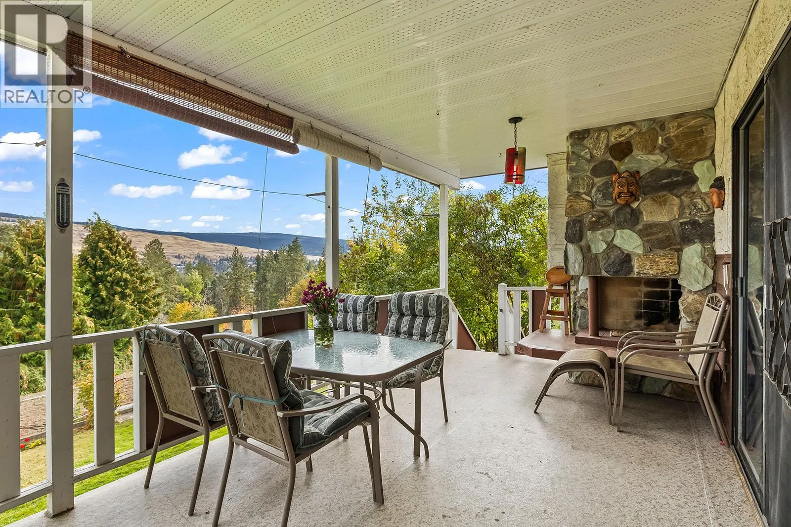 11291 Okanagan Centre Road E