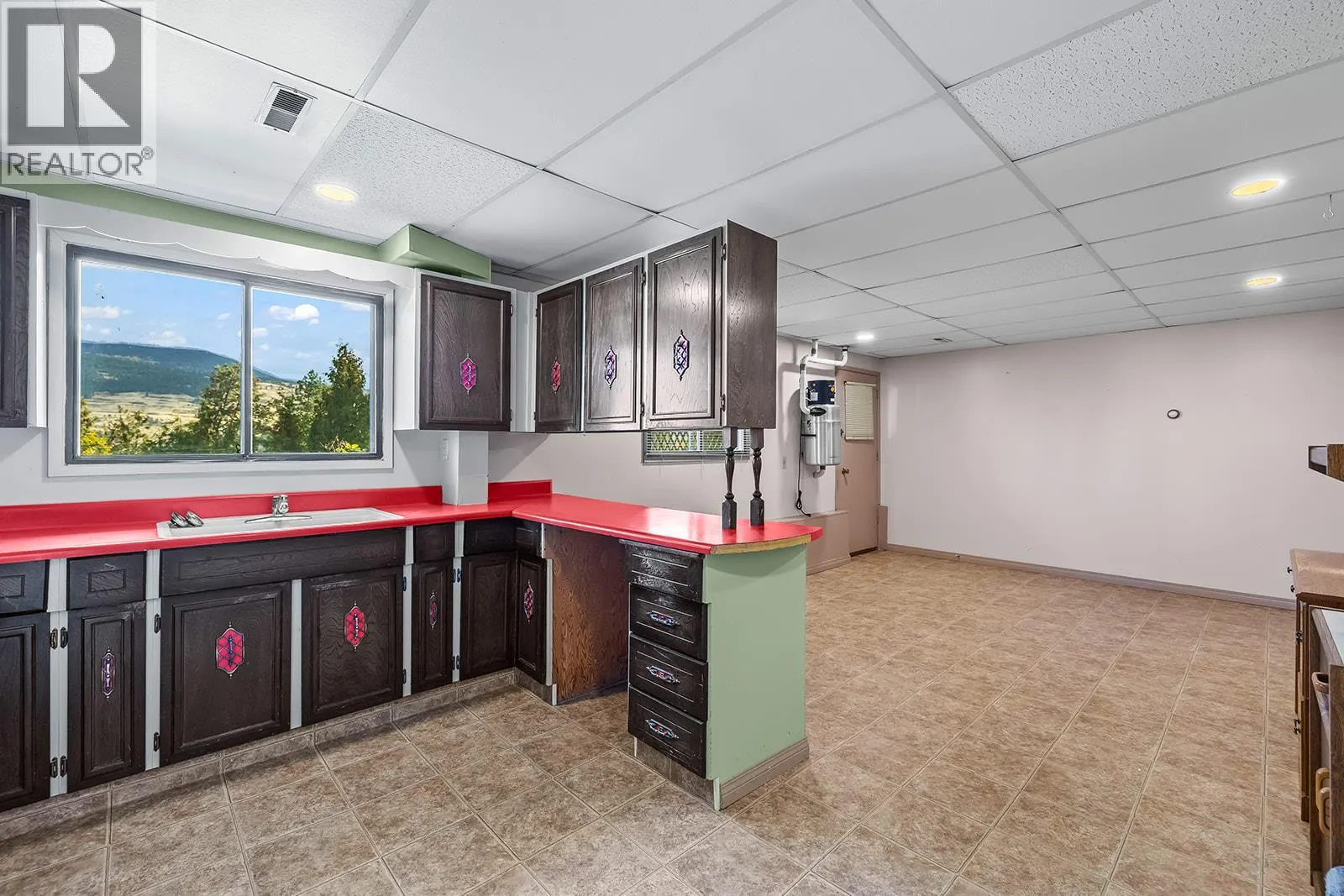 11291 Okanagan Centre Road E