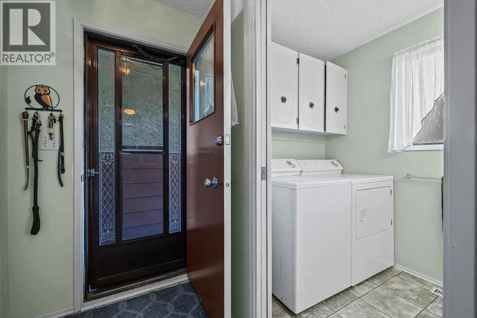 11291 Okanagan Centre Road E