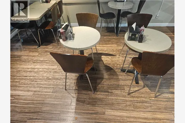 1890 Cooper Road Unit# 1, c/o