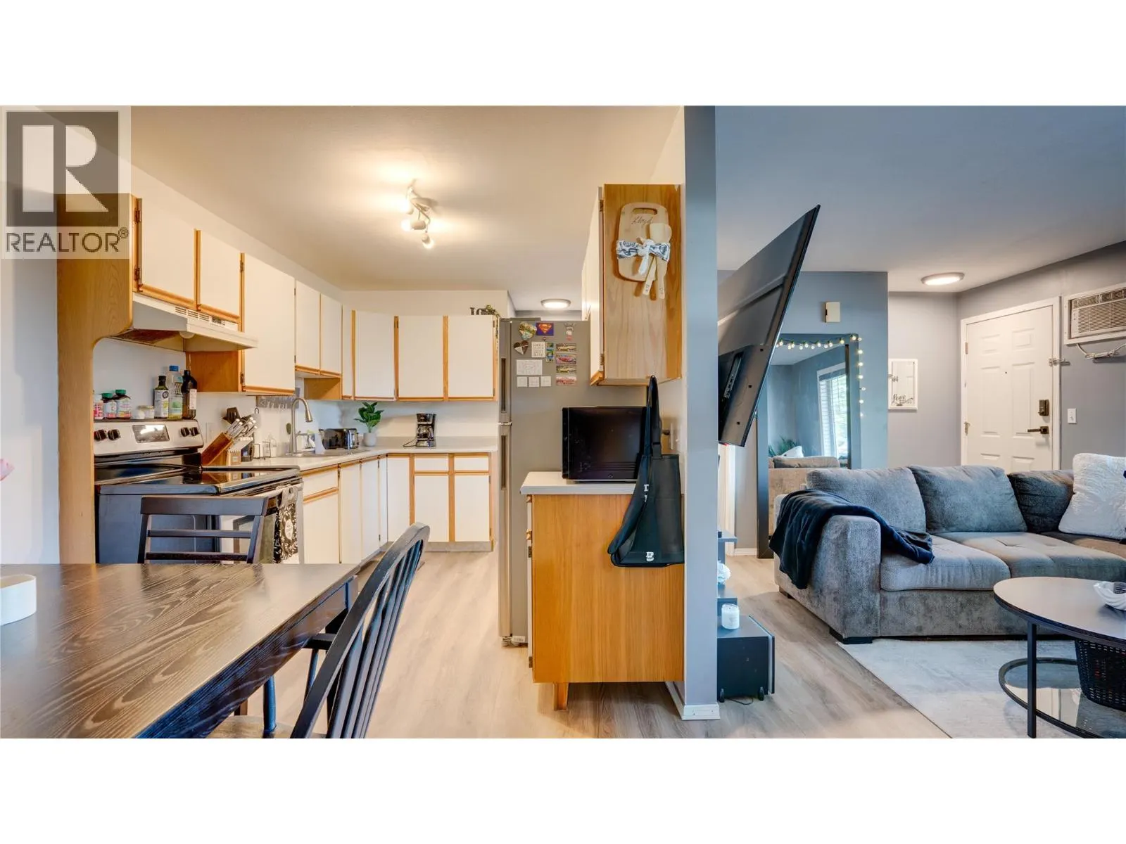 1041 Middleton Way Unit# 105